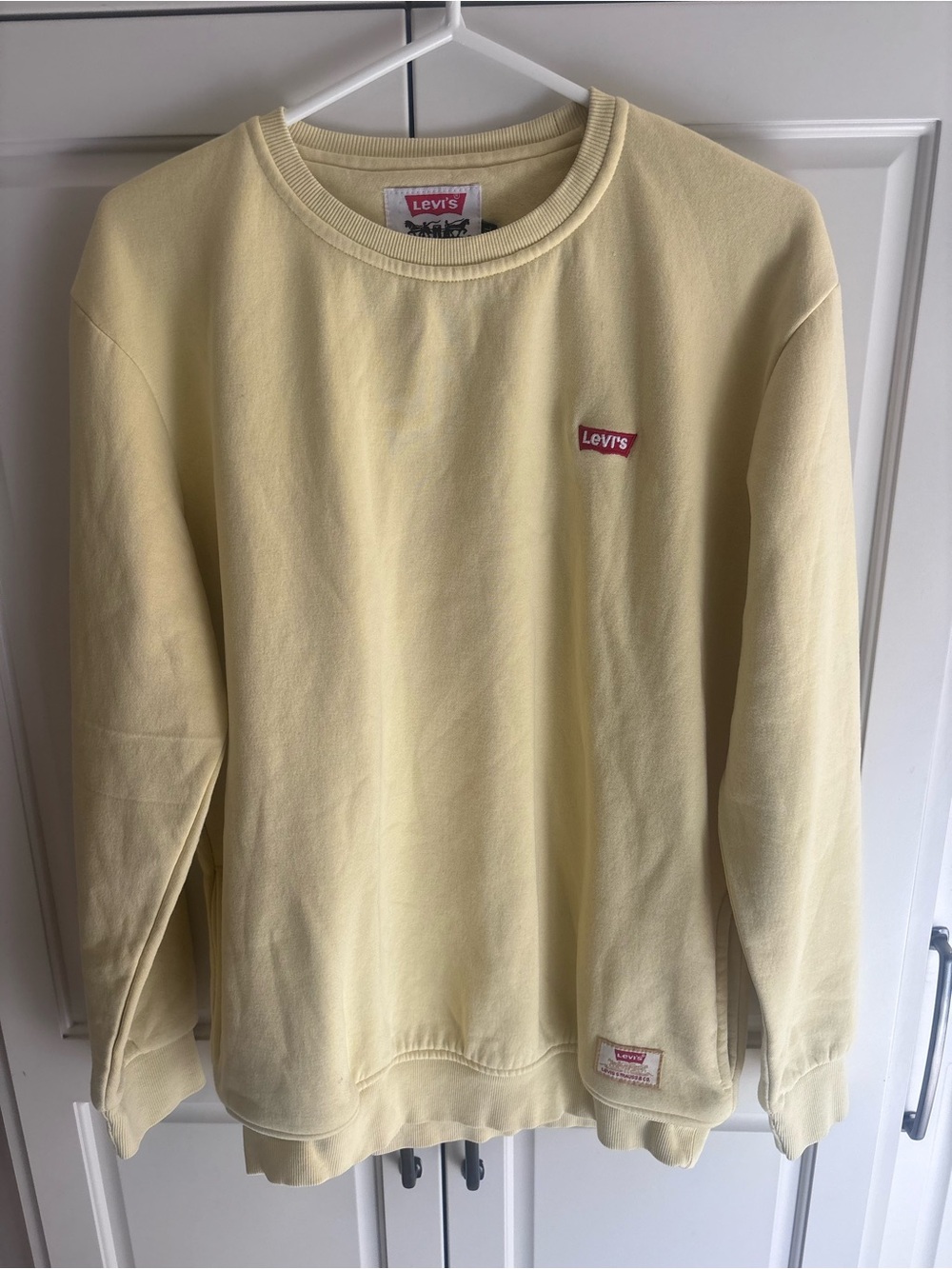 Levi's Men's Crewneck Sweater in Pale Yellow xxl